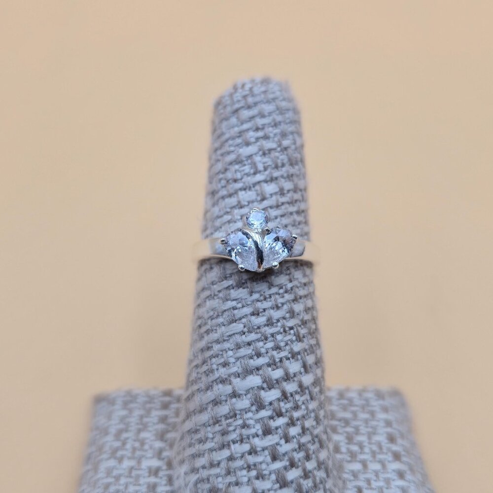 Size 5.5 Sterling Silver Triple Unique Cubic Zirconia Gems Ring A4996